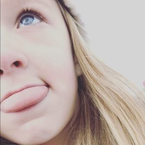 Meet your Posher, Kennedey